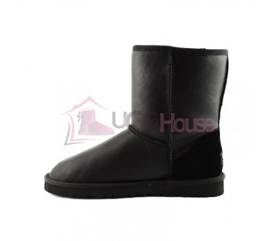 Ugg classic deals short black