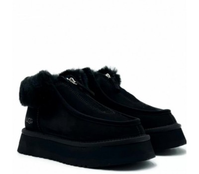 UGG Funkette Platform Boots - Black