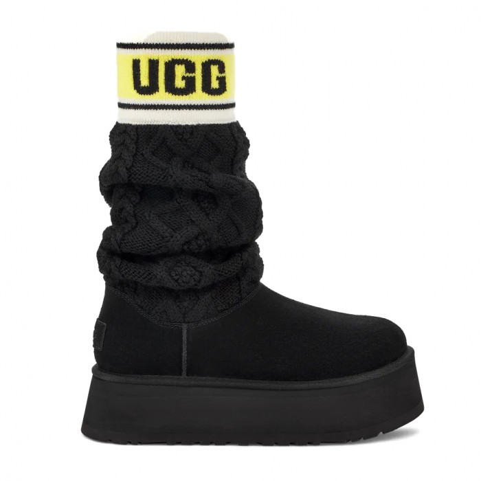 Black sweater store uggs