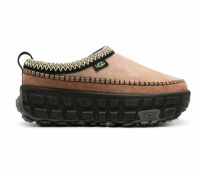 UGG VENTURE DAZE SAND BLACK